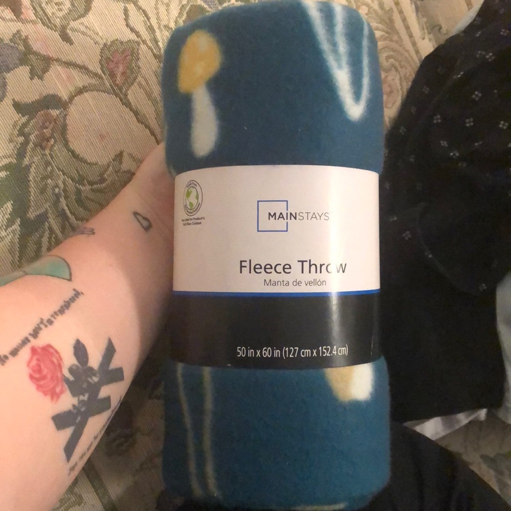 Fleece throw